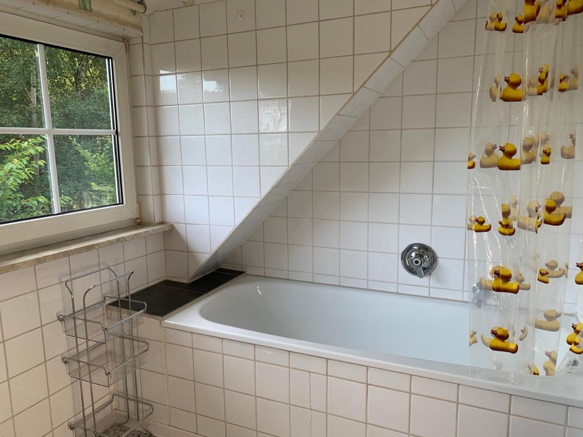 Die Kleine Ferienvilla Am Edersee Frankenau Esterno foto